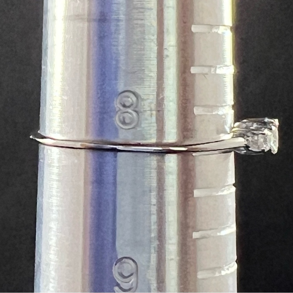 Graduated Moissanite Sterling Silver Ring - Picture 4 of 5